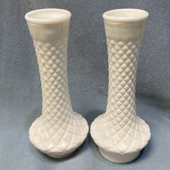 Vintage RANDALL White Milk Glass Bud Vase Diamond Embossed Bud Vases 9" (2) - Picture 11 of 13